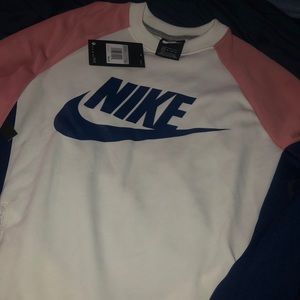 Women’s nike sweater